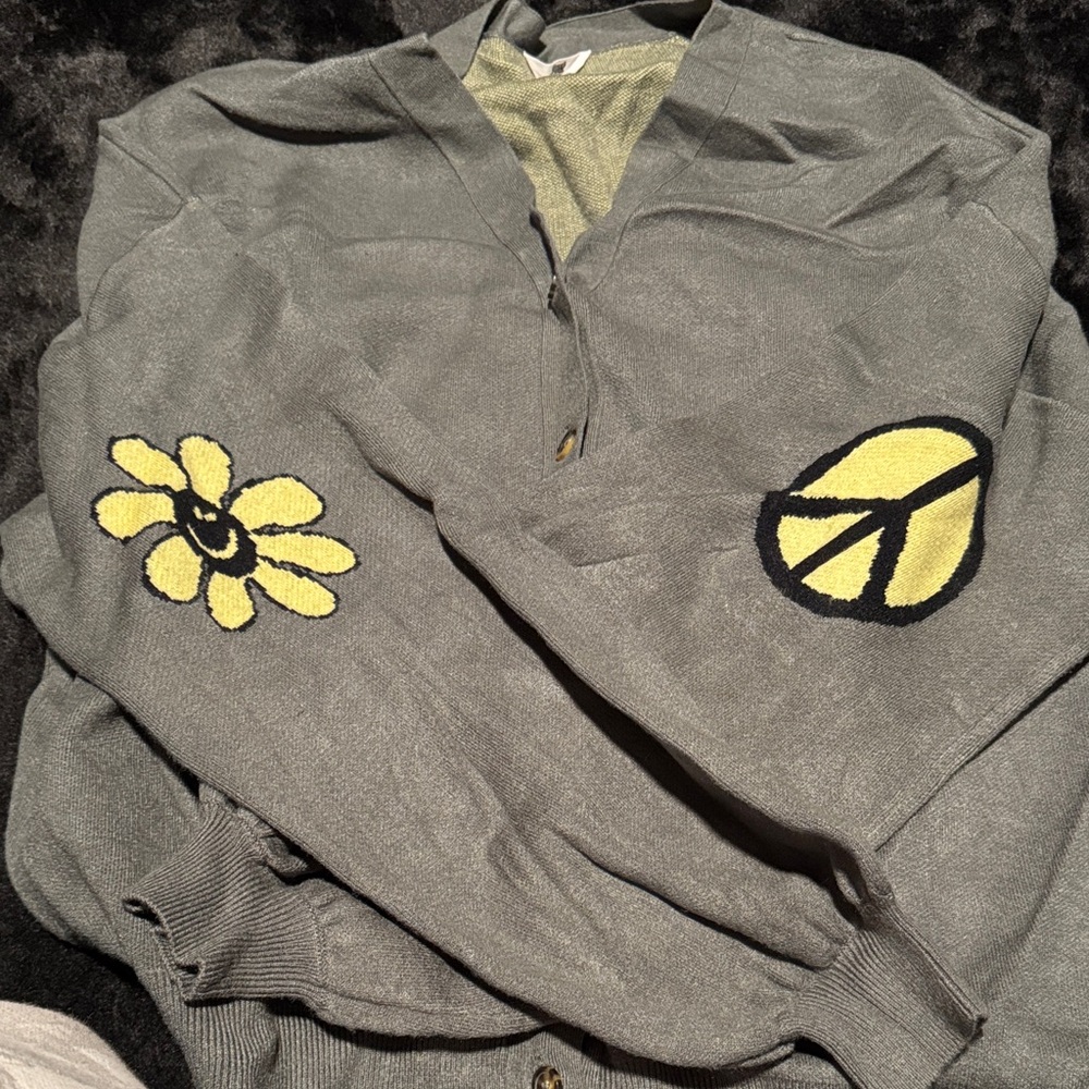 Green ascot and hart with Yellow Peace and Flower Patches cardigan